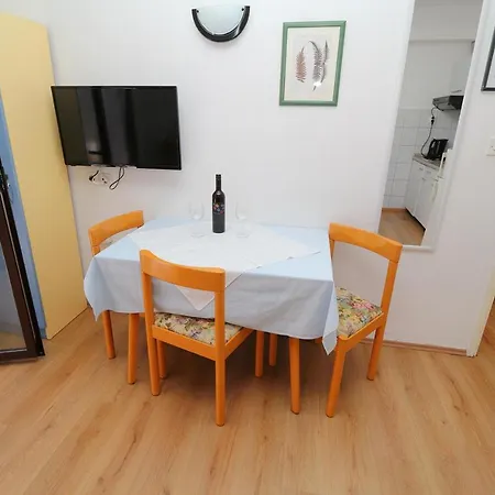 Lino - Lm Živogošće